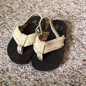 Boys flip flops size 9-10 toddler